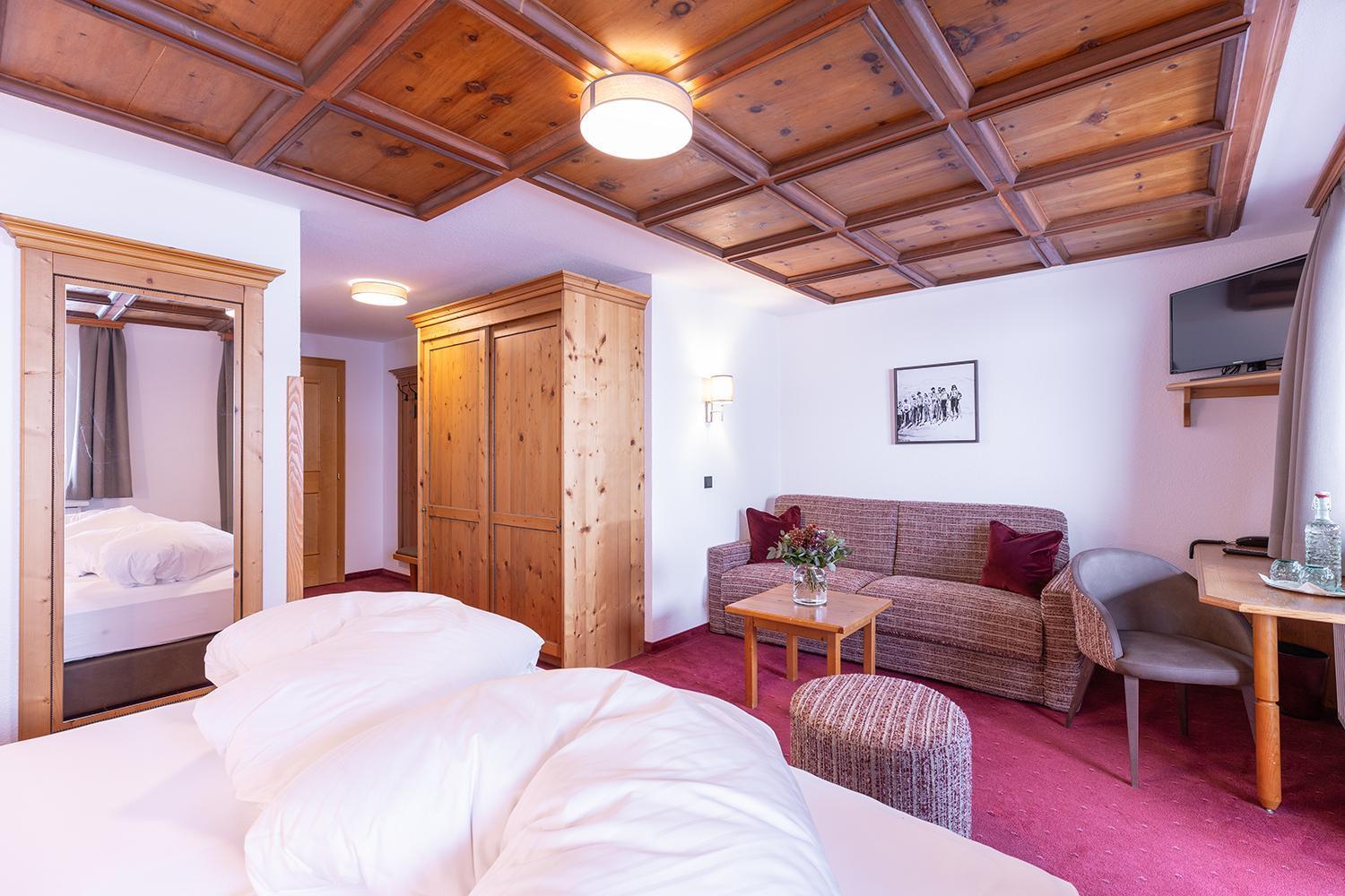 Hotel Sonnenheim Санкт-Антон-ам-Арльберг Екстер'єр фото